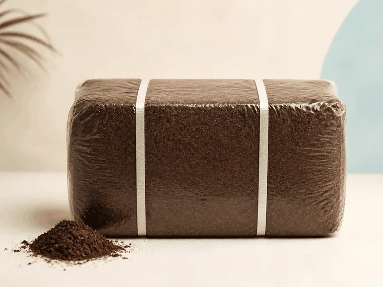 Coco pith / fibre bale